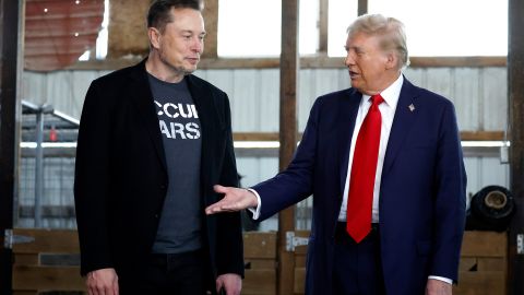 Ілон Маск серед політичної еліти США: вечеря з Трампом підігріла чутки про нові угоди