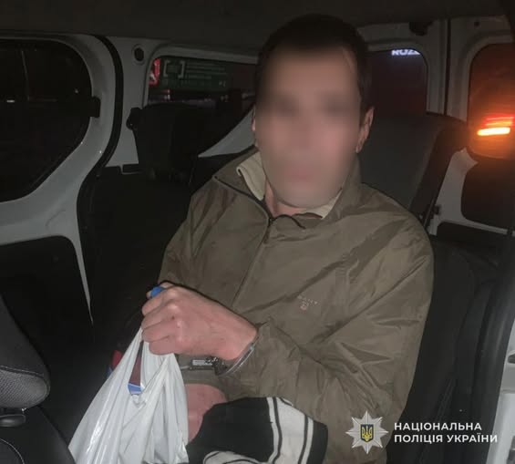 У магазині на Львівщині пограбували благодійну скриньку