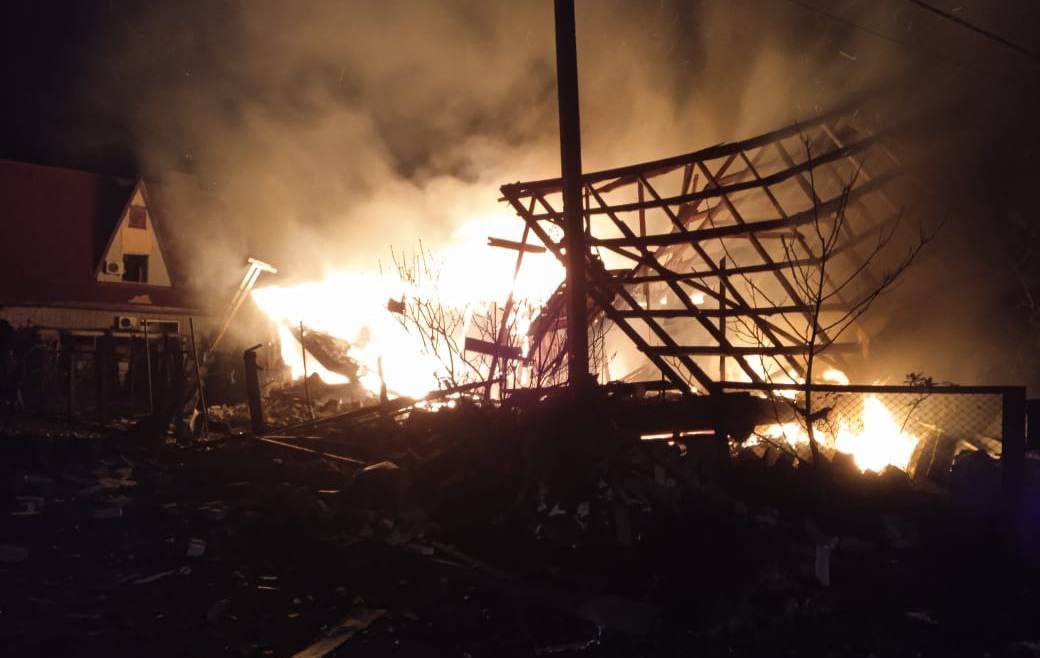 Російські війська обстріляли Дніпропетровщину: є поранені та значні руйнування