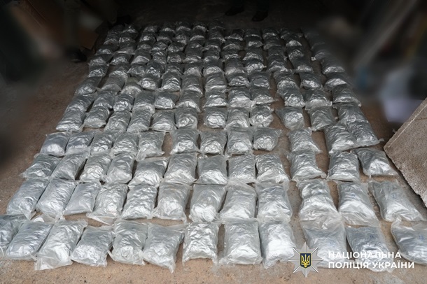 Поліція ліквідувала масштабну наркомережу з обігом у 95 млн гривень