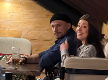 Тарас Цимбалюк з'явився у соцмережах із фіналісткою проєкту