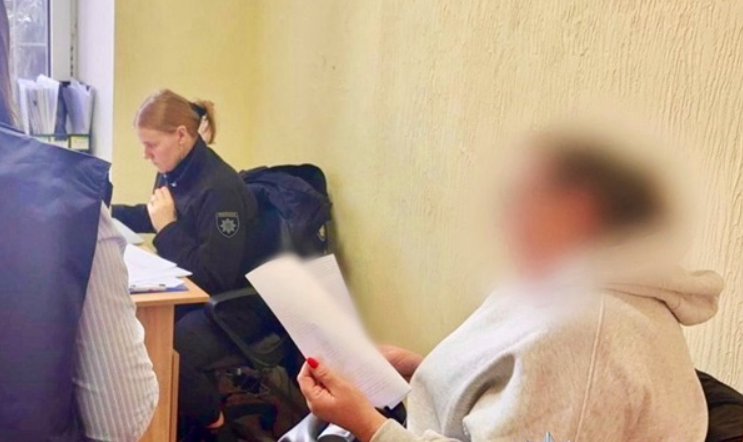 Вихователька знущалася з дітей у києвському дитбудинку: била та обмежувала доступ до їжі і води