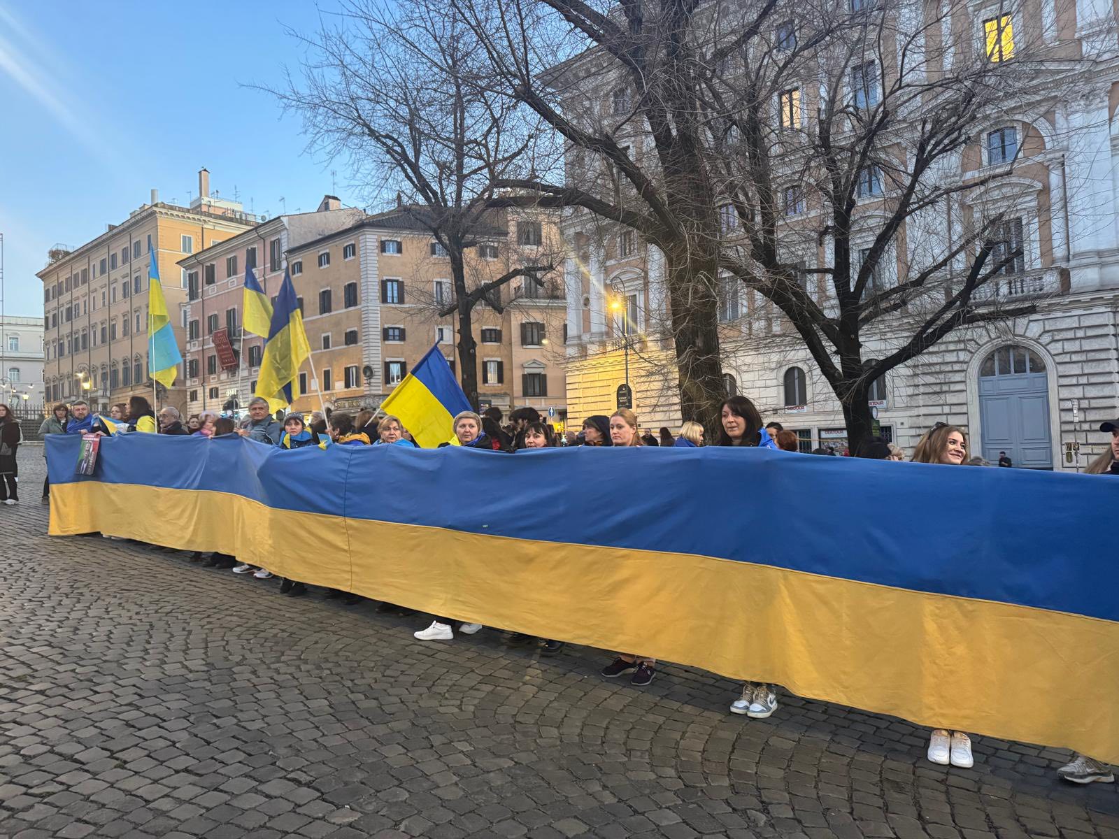 У столиці Італії відбулася хода на підтримку України до роковин повномасштабного вторгнення
