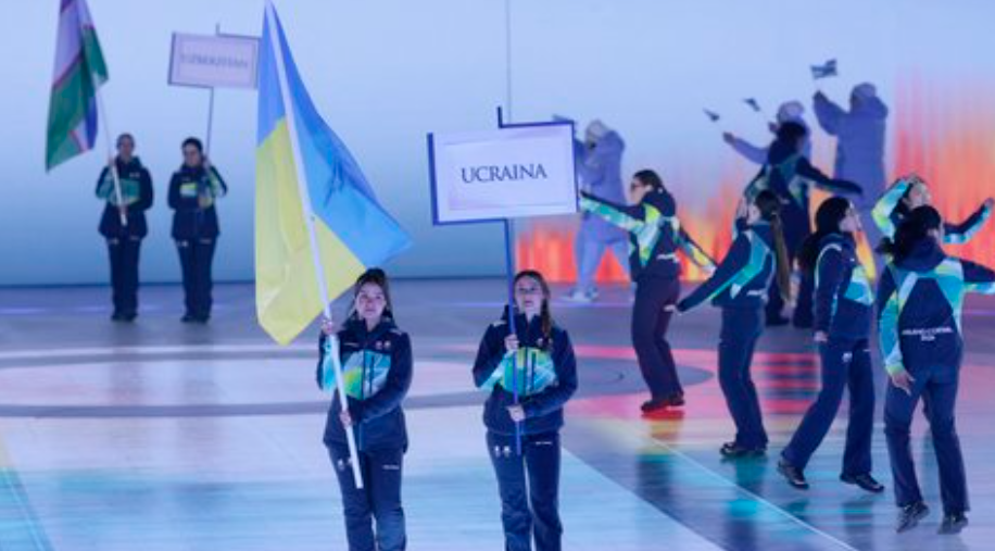 Організатори Паралімпійських ігор-2026 винесли прапор України на церемонію відкриття попри бойкот української делегації