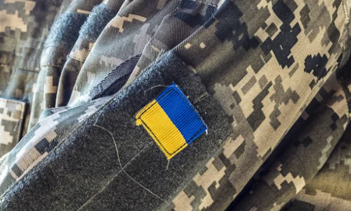 Зеленський підписав закон про відстрочку для військових за «контрактом 18–24»