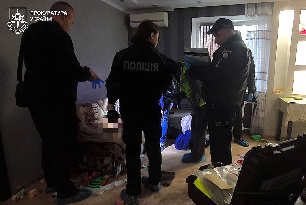 Двоє дітей загинули від чадного газу: матір затримано