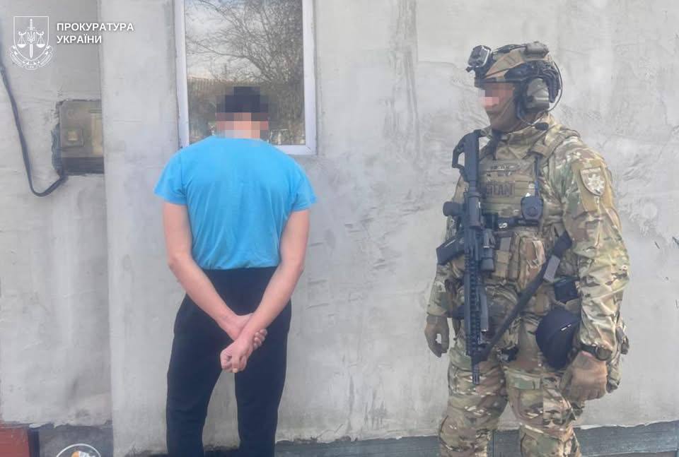 На Львівщині затримали чоловіка за продаж відео з дитячою порнографією