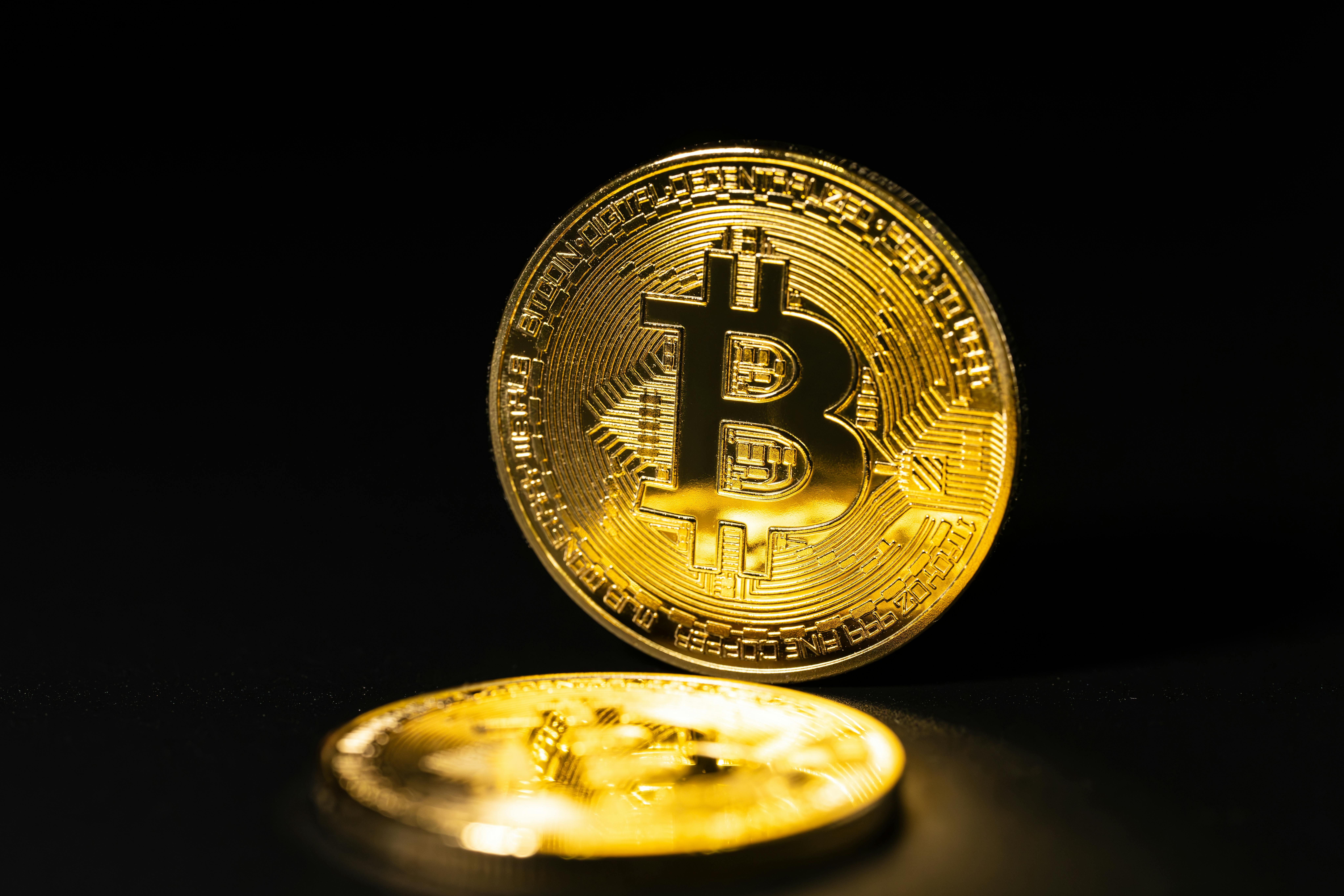 Bitcoin показує перше зростання після п’яти місяців падіння