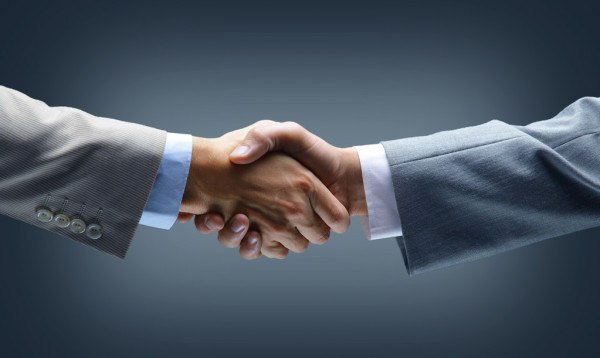 Ізраїль припиняє оборонну співпрацю з Францією після суперечки через військові перевезення