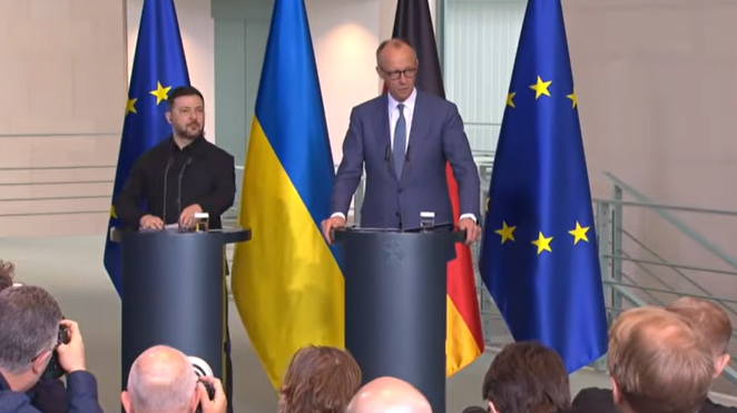 Зеленський заявив, хто має займатися поверненням в Україну чоловіків мобілізаційного віку з Німеччини
