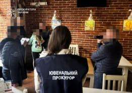У Луцьку жінку затримали за спробу продати 6-річного сина за $25 тисяч