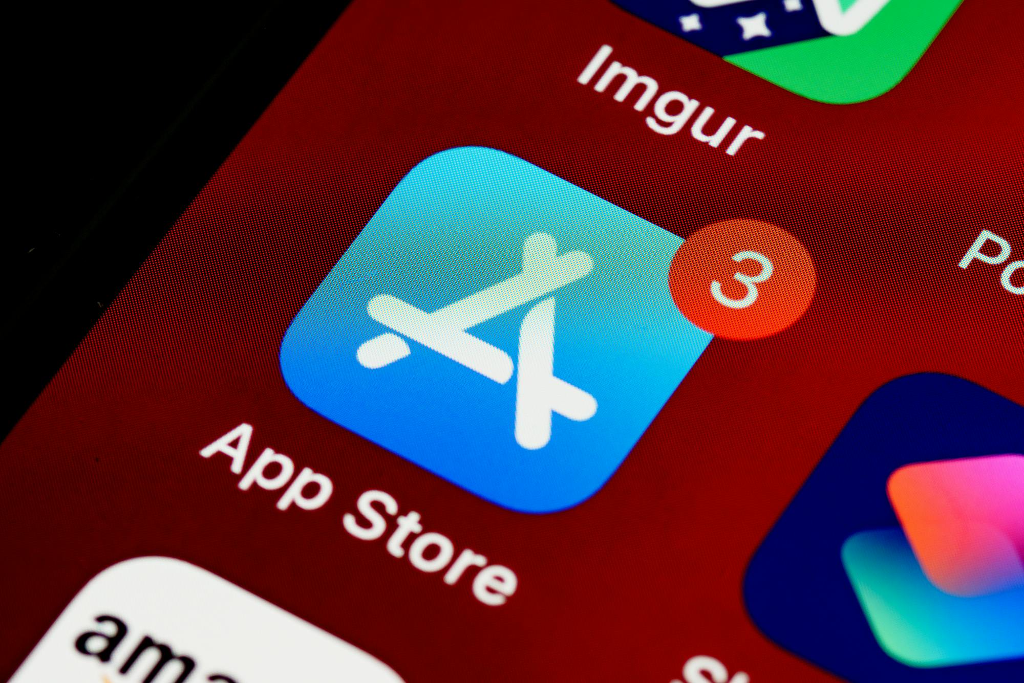 Новий крок X: компанія випустила XChat для iOS