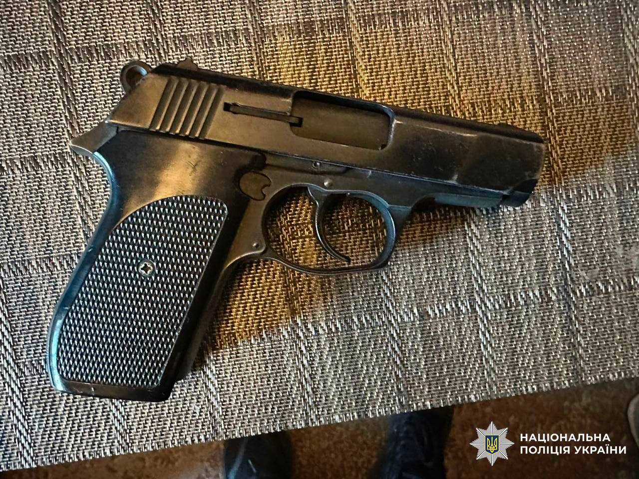 У Києві затримали жінку, яка відкрила стрілянину після зауваження через шум