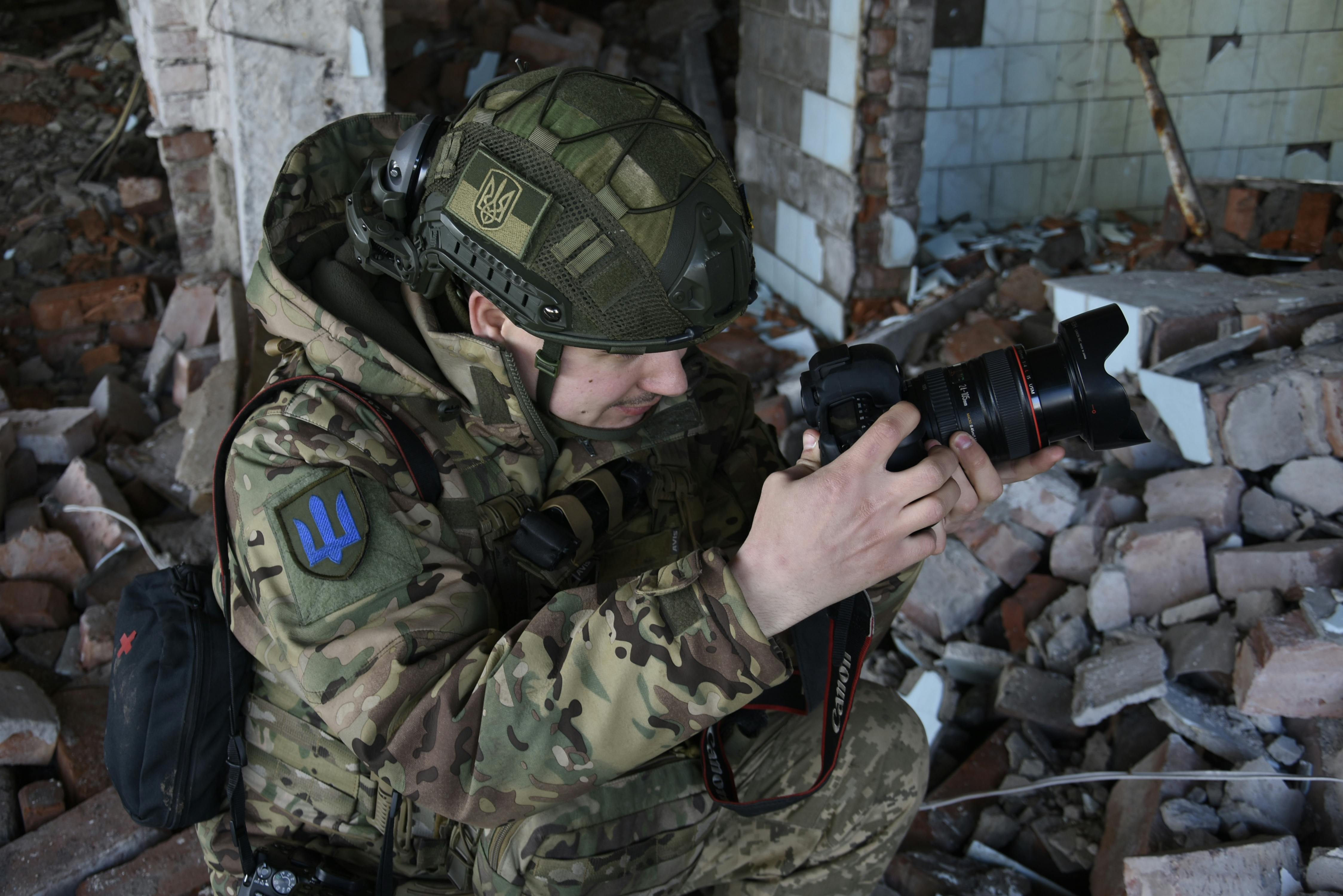 Український НРК евакуював пораненого попри підрив на міні та атаку FPV
