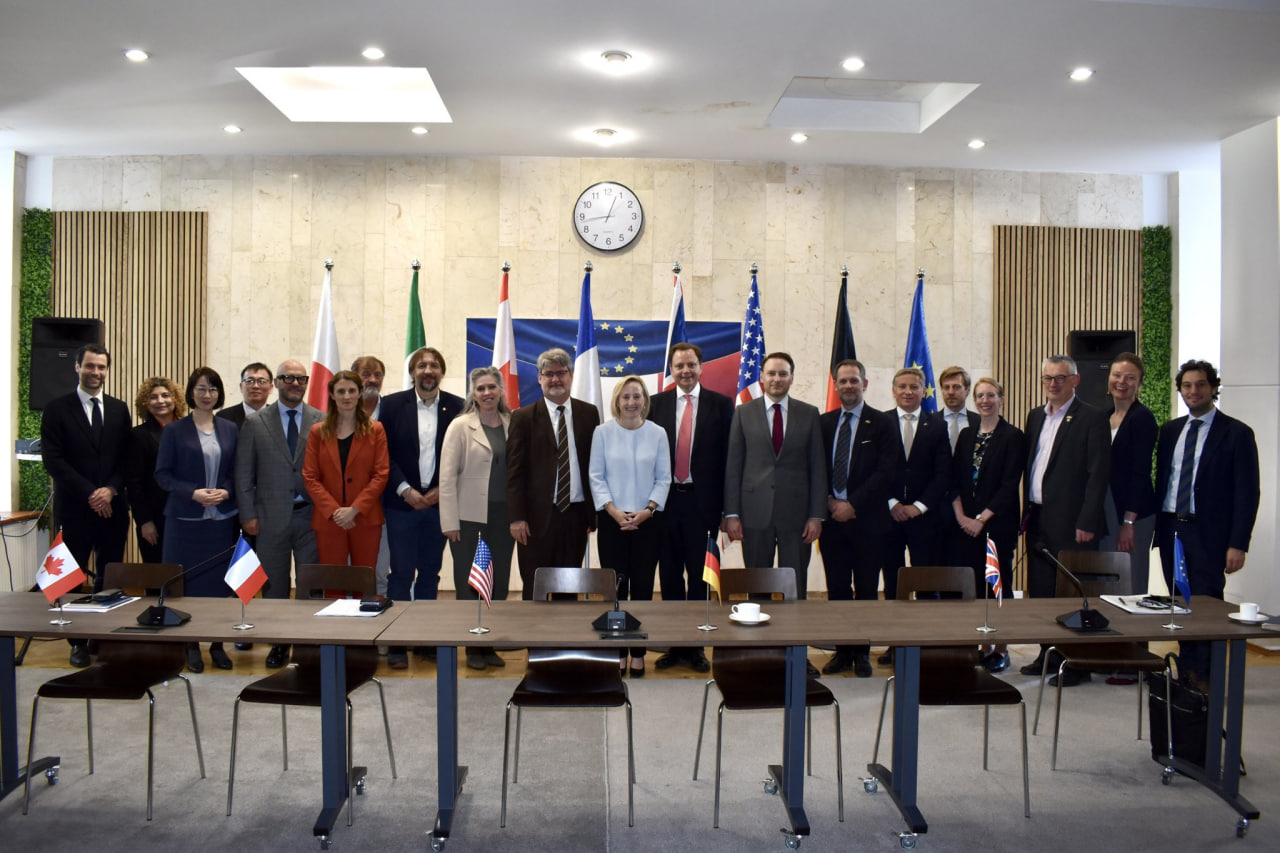 Дипломати G7 продовжують роботу в Україні попри погрози рф