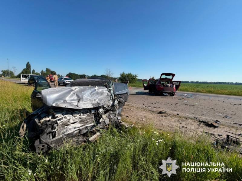 На Київщині лобове зіткнення забрало життя п’ятьох людей: ще двоє постраждали