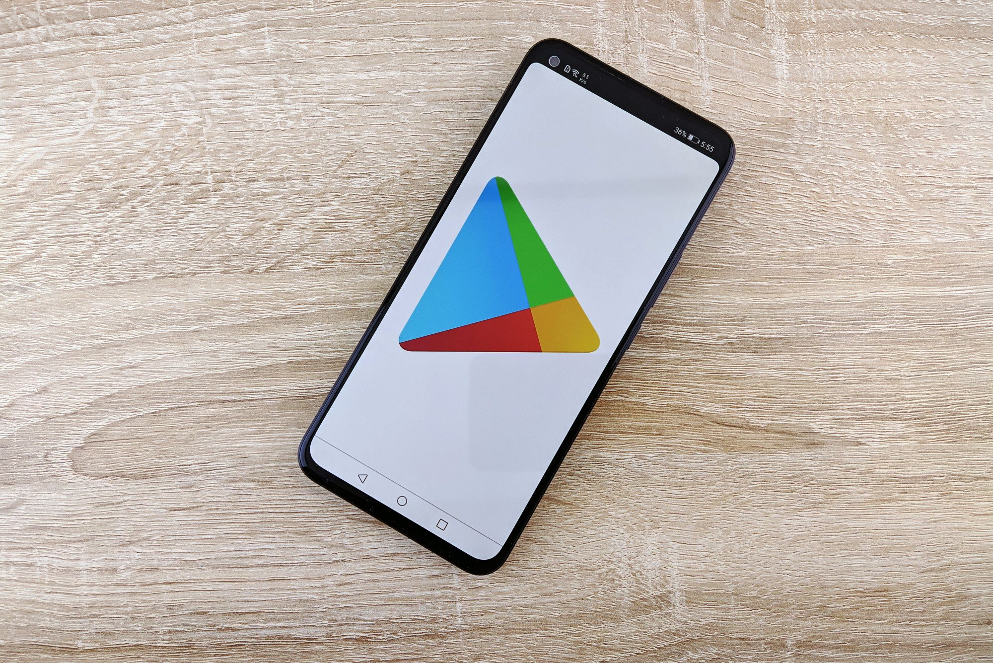 Google відкриє Play Маркет для конкурентних магазинів у США
