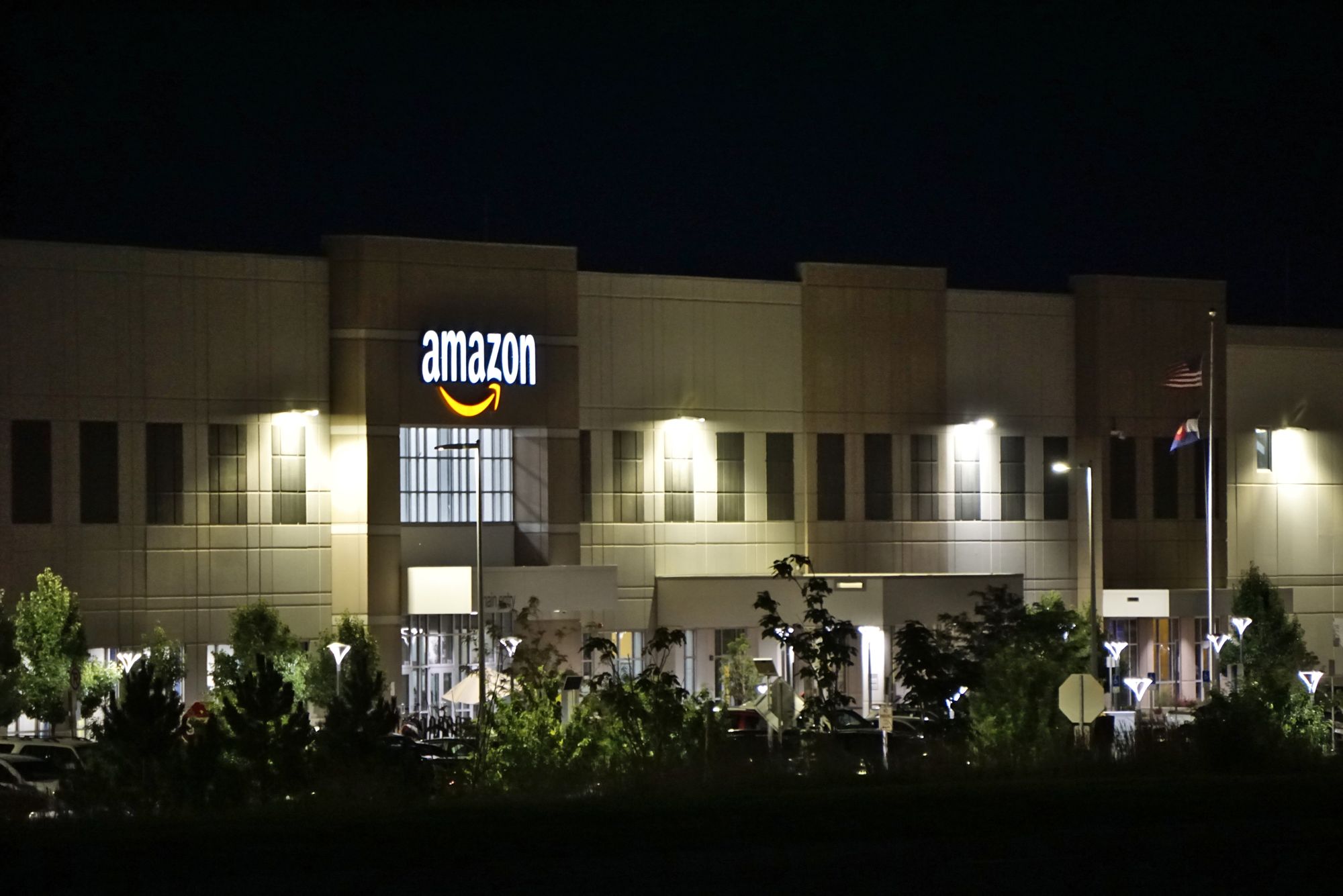 Twitch дозволив Amazon навчати ШІ на контенті стримерів: функцію увімкнули автоматично