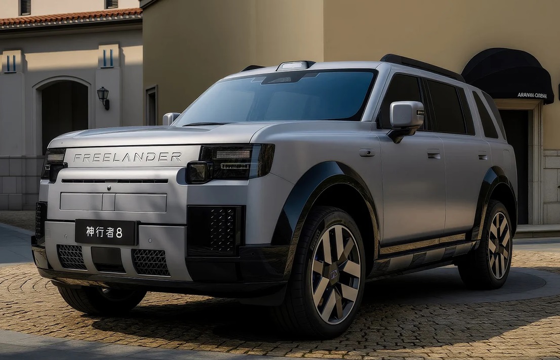 Land Rover представив свій найпотужніший позашляховик: 6-місний Freelander 8 на 818 к.с.