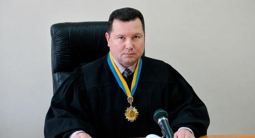 Хабар у 50 тис. грн: суддю з Одещини увʼязнили на сім років