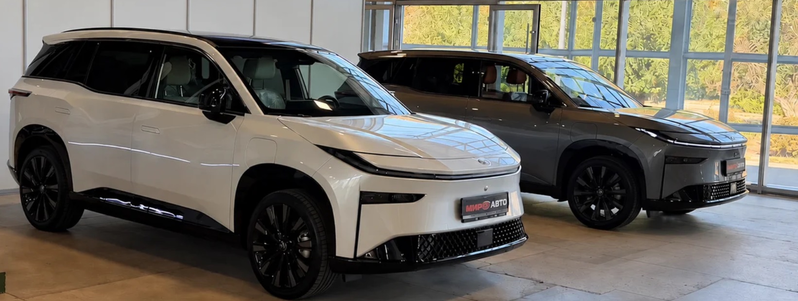 У Києві показали на чверть дешевший електрокросовер Toyota bZ3X у преміум-комплектації