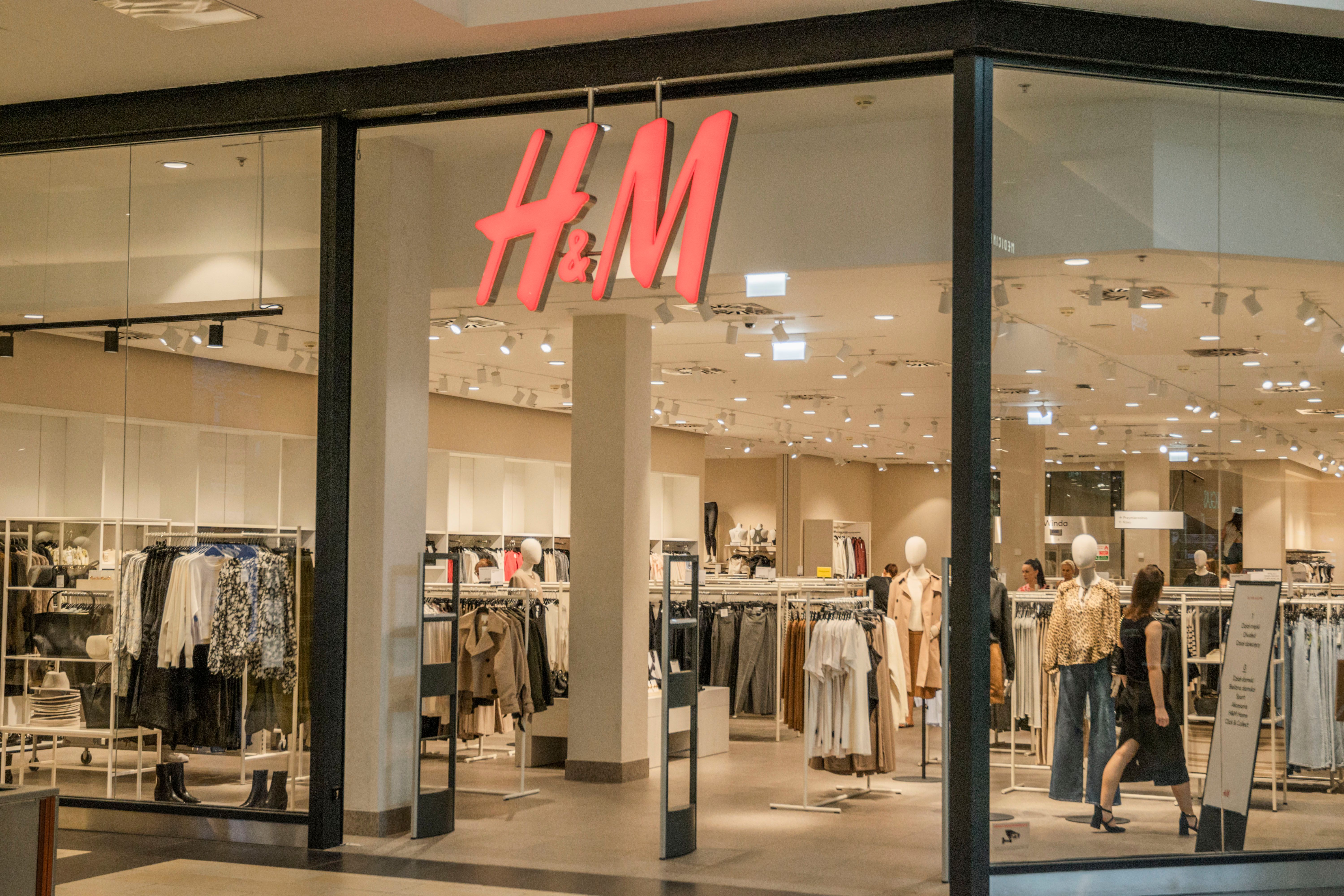 H&M збільшила операційний прибуток, але продажі зростають повільно