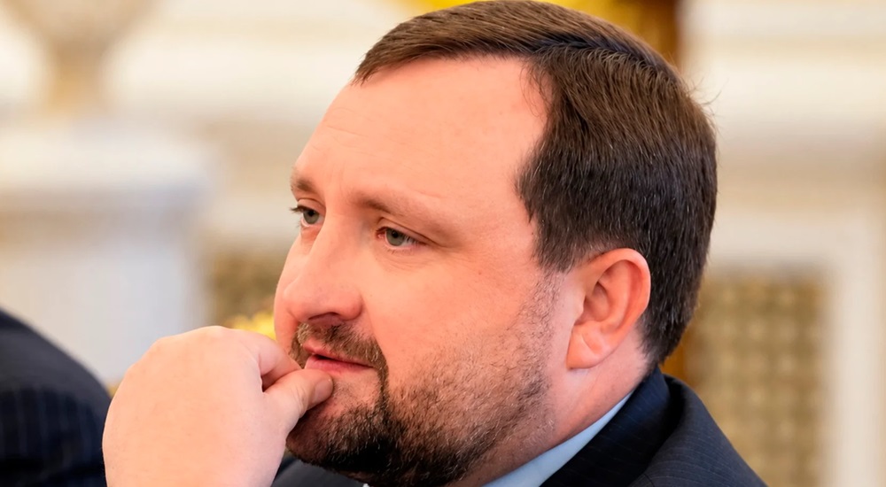 Голова НБУ часів Януковича і права рука Азарова став депутатом Держдуми РФ від окупованих регіонів