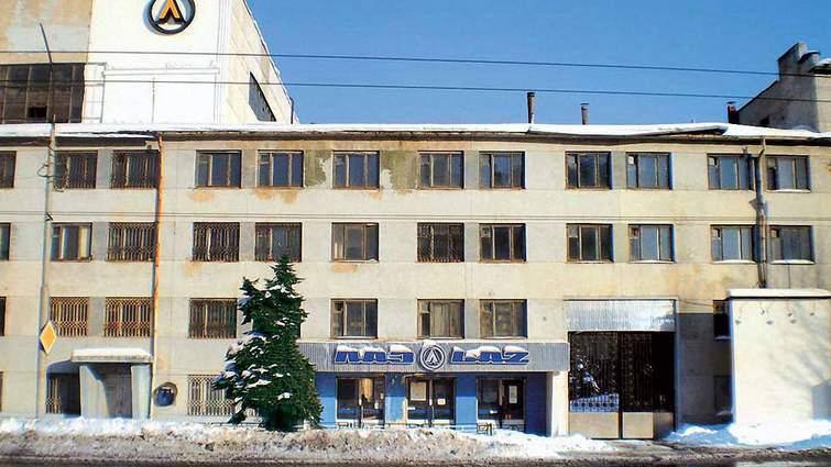 У Львові розгортається конфлікт за укриття: бізнес ремонтує їх власним коштом, а міськрада хоче отримати у власність