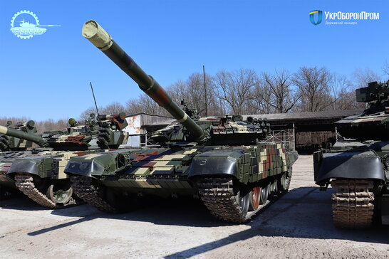 ЗСУ отримали модернізовані танки Т-64 та Т-72 (фото)