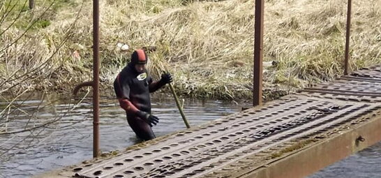 На Львівщині зниклого безвісти пенсіонера знайшли мертвим у річці (Відео)