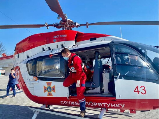 Другий пацієнт: на Львівщині до лікарні на гелікоптері доправили пацієнта