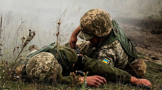 Окупанти поранили українського військового на Донбасі
