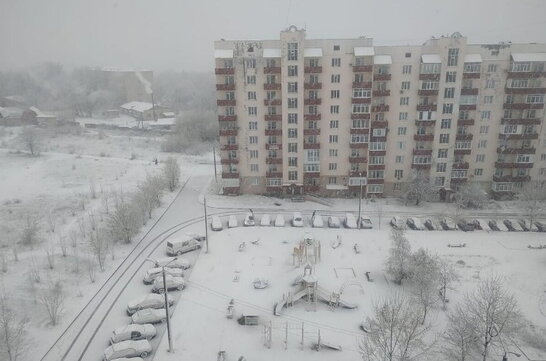 В Україні випав квітневий сніг (відео)