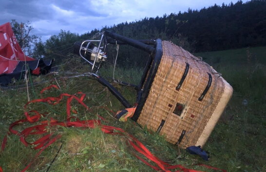 На Хмельниччині впала повітряна куля: що відомо про жертв (фото)