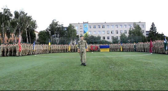 Вперед Україно!: військові висловили свою підтримку збірній України на Євро-2020