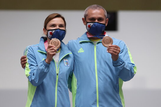Третя медаль для України на Олімпіаді-2020: "бронзу" здобули стрільці у змішаному змаганні