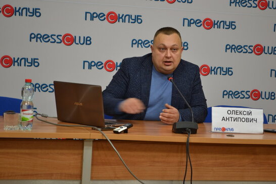Олексій Антипович: на виборах українці віддали б свій голос за Зеленського та "Слугу народу"