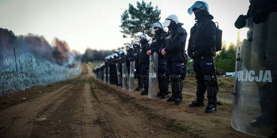 Головні новини за 15 листопада: ситуація на польському кордоні, у 5 областях України можуть ввести надзвичайний стан