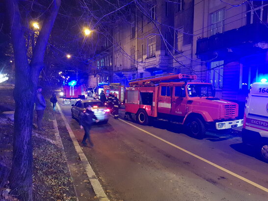 Напад на працівників та підпал салону краси у Львові (фото, відео)
