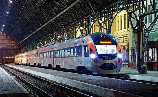 Укрзалізниця призначила ще шість додаткових поїздів на новорічні свята
