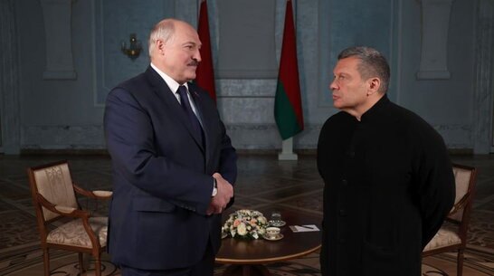 Лукашенко заявив, що війна з Україною тривала б "максимум 3-4 дні" (відео)