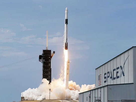 SpaceX вивела на орбіту ще супутники Starlink (відео)