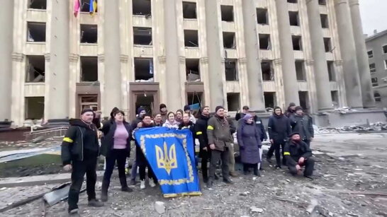 Харків'яни записали звернення до росіян на зруйнованій площі Свободи (відео)