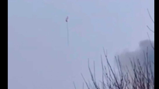 Полетів удобрювати нашу землю: на Херсонщині навіть парашути окупантів відмовляються розкриватися (відео)