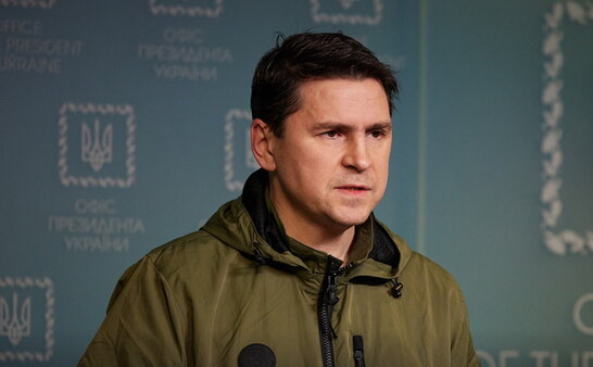 "Перестаньте “їсти” в таких обсягах російську пропаганду": Подоляк відреагував на фейки щодо так званих "вимог рф"