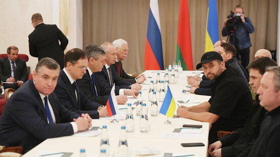 Переговори з Путіним не мають сенсу, він хоче розвалу України, — депутат Бундестагу