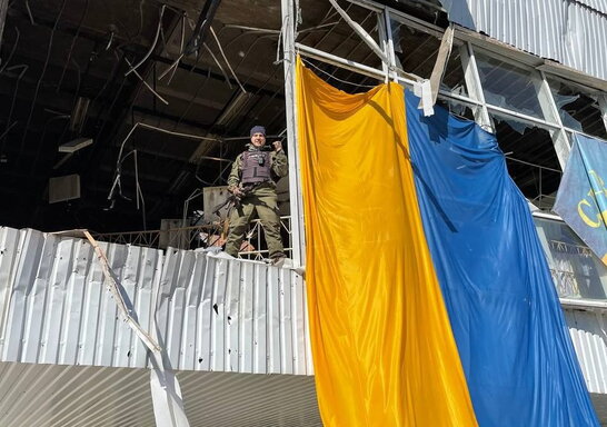 Вибили окупантів і вивісили прапор — українські військові звільнили Макарів