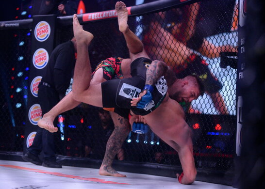 Bellator скасував бій українського чемпіона MMA, який на час війни залишився на Батьківщині