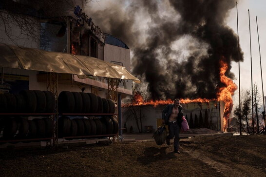 "Усі на планеті мають знати, що робить росія": Зеленський опублікував моторошні фото після бомбардувань
