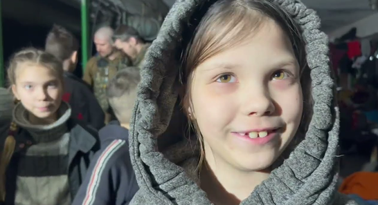 "Забуті світом, але не Азовом": військові показали життя маріупольських дітей у бункері «Азовсталі» (відео)